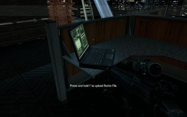 Laptop znajduje się na wprost od wejścia do pomieszczenia. - Dane wywiadowcze (01-09) | Dane wywiadowcze | Call of Duty Ghosts - Call of Duty: Ghosts - poradnik do gry