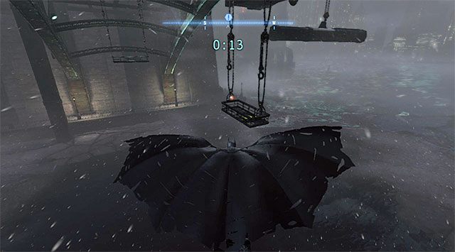 Na koniec poszybuj w stronę balkoniku zlokalizowanego na południowy-zachód od Twojej aktualnej pozycji (screeen) - Plik z danymi 11 (Most Pioneers Bridge w Gotham) | Pakiety danych Enigmy (Enigma Datapacks) - Batman: Arkham Origins - poradnik do gry