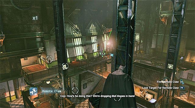 Możesz podczepić przeciwnika bezpośrednio do punktu obserwacyjnego - Uzyskaj dostęp do serwerów policji - główna sala | Główny wątek w Arkham Origins - Batman: Arkham Origins - poradnik do gry