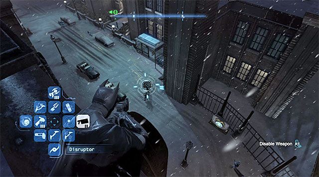 Warto użyć zakłócacza do zablokowania broni palnej - Przeskanuj trupa w kostnicy policyjnej | Główny wątek w Batman Arkham Origins - Batman: Arkham Origins - poradnik do gry