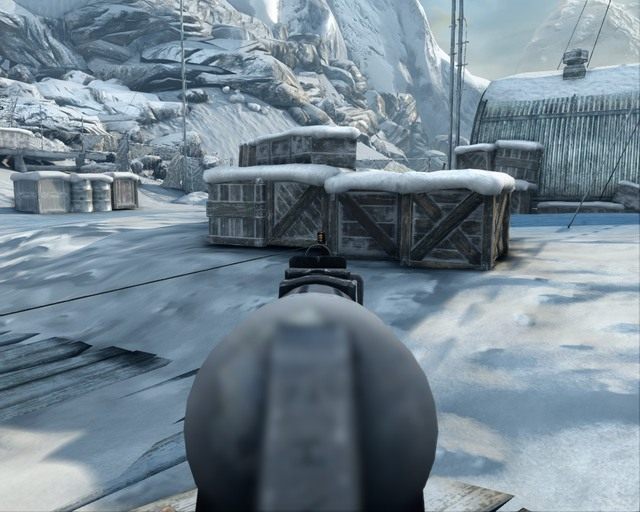 Uważaj na takie sznurki, ponieważ są przywiązane do granatu - Arctic Base | Opis przejścia Deadfall Adventures - Deadfall Adventures - poradnik do gry