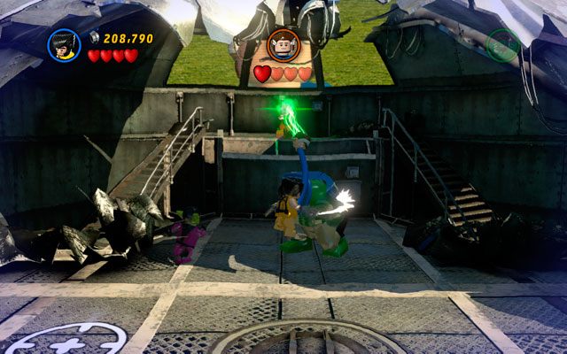 Drugie starcie jest trochę bardziej skomplikowane - opętany Pan Fantastyczny będzie oplatał bohaterów, tymczasowo stając się nietykalnym - Mastermind | Bossowie w LEGO Marvel Super Heroes - LEGO Marvel Super Heroes - poradnik do gry