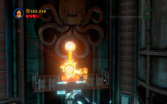 Ostatni z ołtarzy postawiono bardziej na prawo, na podwyższeniu obok zabójczej maszyny - Red Head Detention | Zestawy MiniKit w LEGO Marvel Super Heroes - LEGO Marvel Super Heroes - poradnik do gry