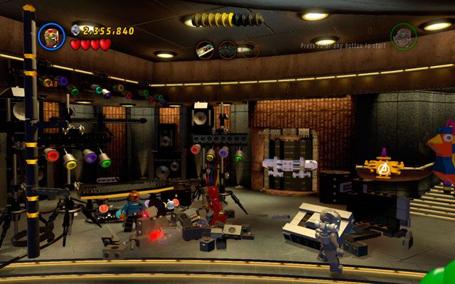 Skręć w lewo, niszcząc wszystkie obiekty na swej drodze - House Party Protocol | Bonusowe misje Deadpoola | LEGO Marvel Super Heroes - LEGO Marvel Super Heroes - poradnik do gry