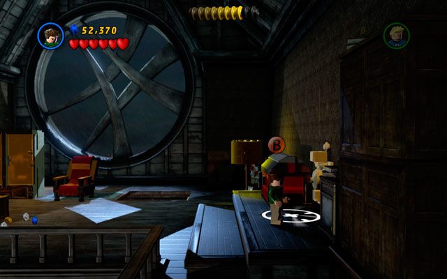W pokoju z Doktorem Strange zamień się w Sandmana, po czym podejdź do ściany po prawej - Stranger Danger | Znajdźki na bonusowych poziomach | LEGO Marvel Super Heroes - LEGO Marvel Super Heroes - poradnik do gry
