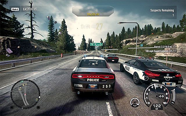 Grając jako stróż prawa nie zdobywa się tak dużych ilości punktów jak w przypadku kariery pirata drogowego - Gromadzenie punktów w Need for Speed Rivals | Kariera stróża prawa (Cop) - Need for Speed Rivals - poradnik do gry
