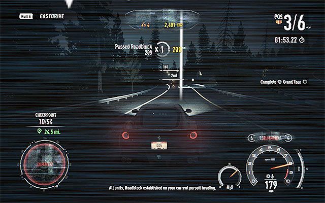 O efektach działania zakłócacza najlepiej możesz przekonać się gdy sam padniesz jego ofiarą - Technologie pościgowe (Pursuit Tech) | Kariera pirata drogowego (Racer) - Need for Speed Rivals - poradnik do gry