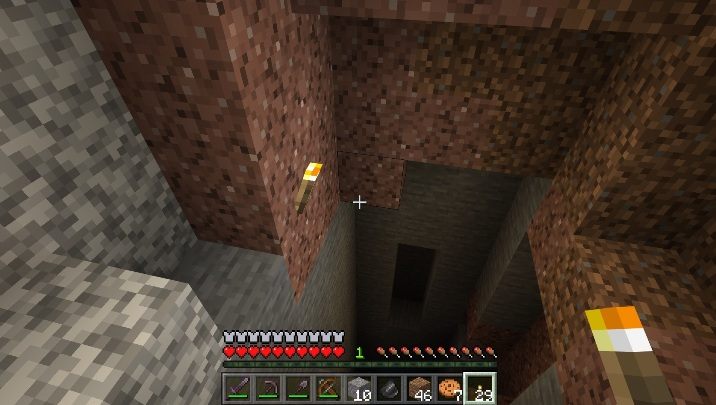 Jeśli rozstawisz pochodnie w tunelach masz pewność, że nie pojawią się tam potwory, bowiem światło uniemożliwia im odradzanie się - Minecraft: Porady na start - Minecraft - poradnik do gry