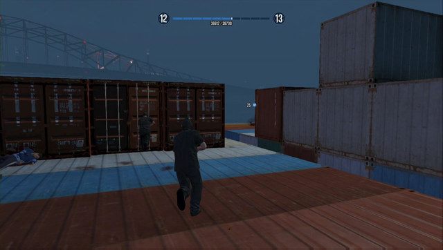 Kto pierwszy otworzy kontener, ten będzie prowadził świetną gablotę - GTA Online: Napad 2 - Ucieczka z więzienia/Prison Break | Napady DLC - GTA Online - poradnik do gry