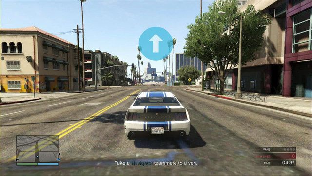 Niebieskie strzałki wskażą drogę kierowcy - GTA Online: Napad 5 - Akcja w Pacific Standard/Pacific Standard | Napady DLC - GTA Online - poradnik do gry