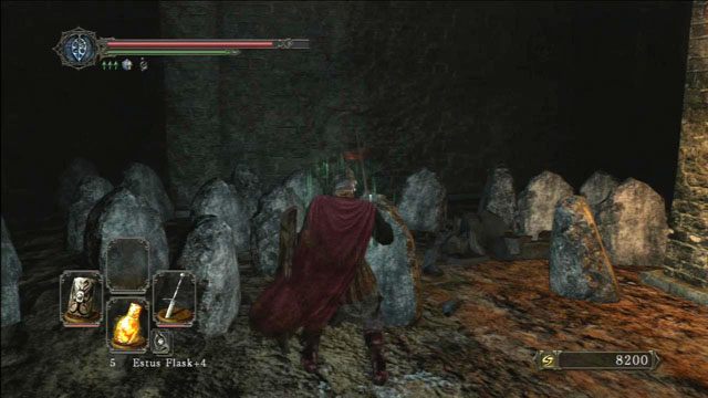 Aby utorować sobie drogę możesz niszczyć kamienie - Undead Crypt | Opis przejścia | Dark Souls II - Dark Souls II - poradnik do gry