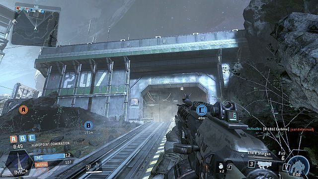Jedno z wejść prowadzących do hanagru, w którym znajduje się punk przejęcia, a także flaga, zależnie od trybu gry - Outpost 207 | Mapy w Titanfall - Titanfall - poradnik do gry