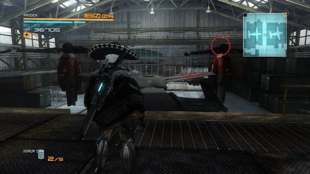 Nośnik danych, na jednym ze śmigieł czerwonego helikoptera. - R-07 Assassination Attempt | Kampania - opis przejścia - Metal Gear Rising: Revengeance - poradnik do gry