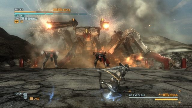 Użyj Blade Mode na Gekko, by zregenerować zdrowie. - R-07 Assassination Attempt | Kampania - opis przejścia - Metal Gear Rising: Revengeance - poradnik do gry