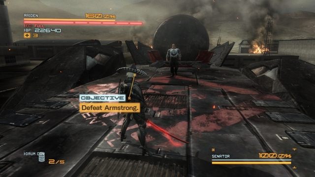 Mała przestrzeń do walki nie ułatwia starcia. - Armstrong, etap pierwszy | Bossowie Metal Gear Rising Revengeance - Metal Gear Rising: Revengeance - poradnik do gry