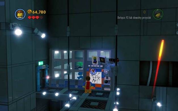Wywierć otwór - uważaj na robota w środku - Ucieczka z Klocburga | Wątek fabularny w LEGO Przygoda gra wideo - LEGO Przygoda gra wideo - poradnik do gry