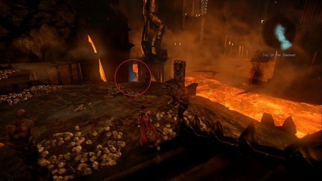 Na obrazku zaznaczona Skrzynia Bólu. - Misja 2 - The Three Gorgons | Klejnoty - I przejście - Castlevania: Lords of Shadow 2 - poradnik do gry