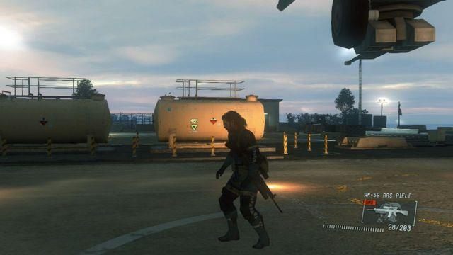 Biegnij do celu, po czym osłaniaj go - Intel Operative Rescue | Misje poboczne w Metal Gear Solid V Ground Zeroes - Metal Gear Solid V: Ground Zeroes - poradnik do gry