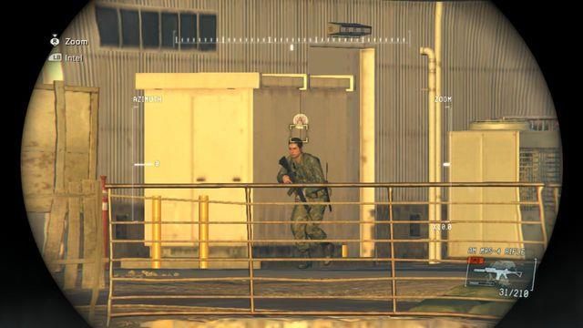 Szukaj celu używając lornetki - Classified Intel Acquisition | Misje poboczne w Metal Gear Solid V Ground Zeroes - Metal Gear Solid V: Ground Zeroes - poradnik do gry