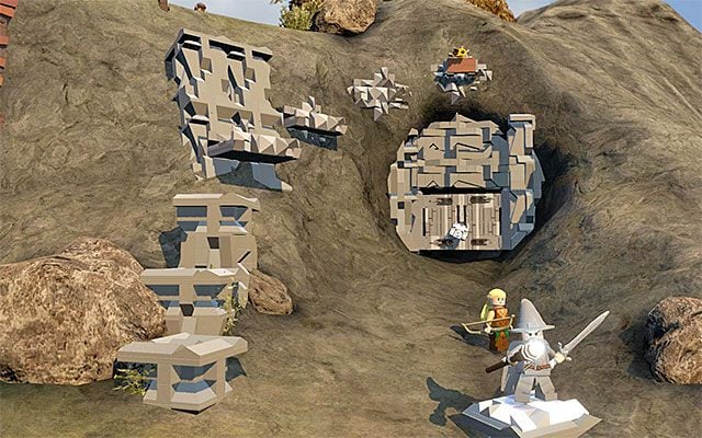 Ustaw się na płycie naciskowej i zaczekaj na wysunięcie się półek - Odnajdywanie schematów (1-8) | Śródziemie - Schematy w LEGO The Hobbit - LEGO The Hobbit - poradnik do gry