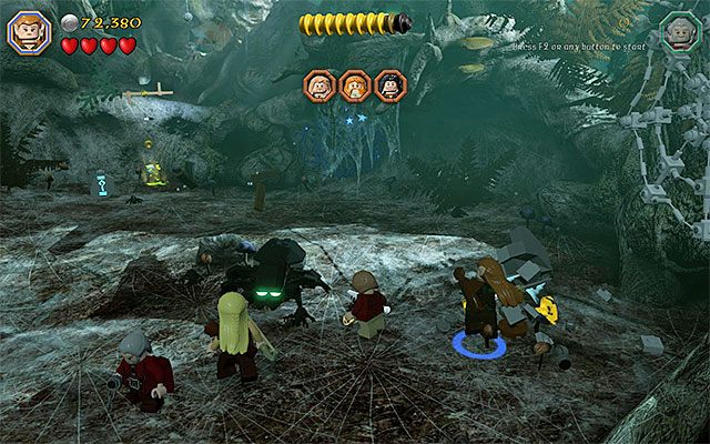 Eliminuj pająki jeśli stwarzają zagrożenie dla sterowanego bohatera - Etap 10 (Flies and Spiders) - Bitwa z pająkami | Opis przejścia LEGO The Hobbit - LEGO The Hobbit - poradnik do gry