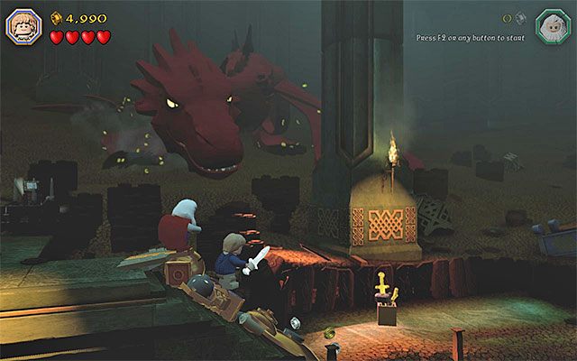 Unikaj rozświetlonych obszarów sprawdzanych w danym momencie przez Smauga - Etap 16 (Inside Information) - Skarbiec | Opis przejścia LEGO The Hobbit - LEGO The Hobbit - poradnik do gry