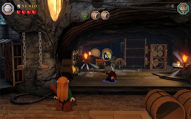 Zaczep i skrzynia są w środkowej części piwnicy - Etap 11 (Barrels Out of Bond) | Główne etapy - Sekrety w LEGO The Hobbit - LEGO The Hobbit - poradnik do gry