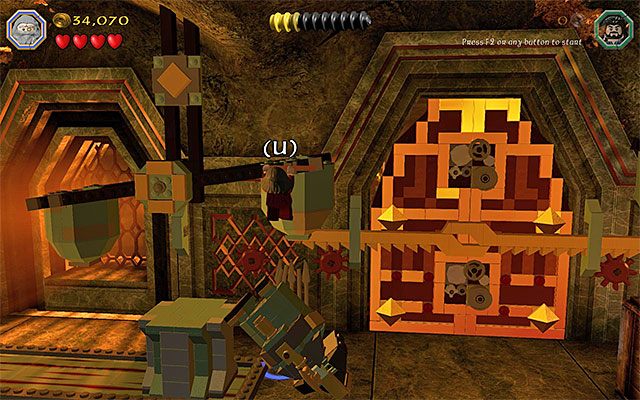 Musisz złapać się dźwigni i pozostać w takiej pozycji - Etap 1 (Greatest Kingdom in Middle-Earth) - Wnętrze Samotnej Góry | Opis przejścia - LEGO The Hobbit - poradnik do gry