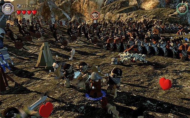Do eliminowania orków możesz wykorzystywać standardowe ataki - Etap 3 (Azog the Defiler) - Bitwa z orkami | Opis przejścia LEGO The Hobbit - LEGO The Hobbit - poradnik do gry
