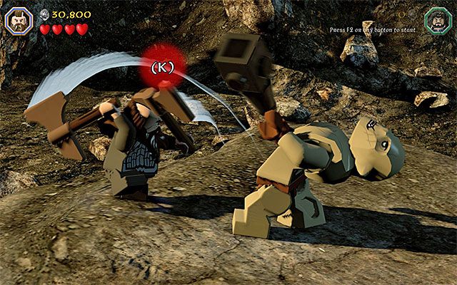 Wciskaj klawisze pokazywane na ekranie - Etap 3 (Azog the Defiler) - Pojedynek z Azogiem Plugawym | Opis przejścia - LEGO The Hobbit - poradnik do gry