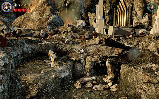Rozbujaj się i doskocz do półki z Azogiem - Etap 3 (Azog the Defiler) - Pojedynek z Azogiem Plugawym | Opis przejścia - LEGO The Hobbit - poradnik do gry