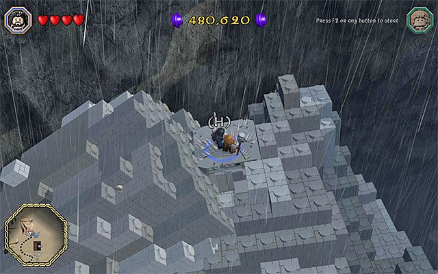 Musisz ustawić się na płycie i odpalić atak akcji zespołowej - Śródziemie - Dotarcie do miejsca schronienia się przed burzą | Opis przejścia - LEGO The Hobbit - poradnik do gry
