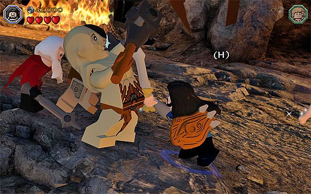 Osłabiaj sukcesywnie bossa - Etap 8 (Out of the Frying Pan...) - Pojedynek z Azogiem Plugawym | Opis przejścia - LEGO The Hobbit - poradnik do gry