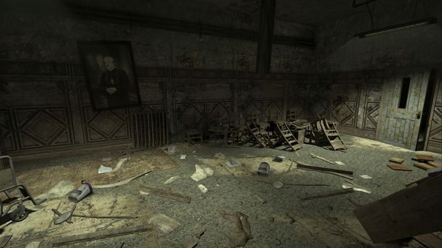 Oświetlony pokój, drzwi po prawej prowadza dalej - Podziemne Laboratorium/Szpital | Przejście gry Outlast Whistleblower - Outlast: Whistleblower - poradnik do gry