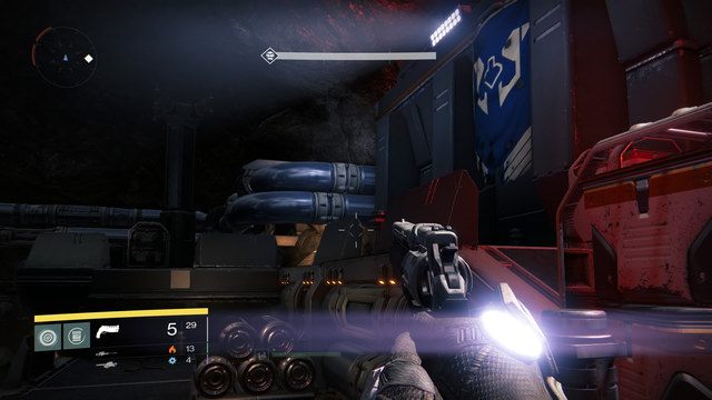 Niebieskie rury, z których dostaniesz się na krawędź muru - Mars | Gold Chests | Destiny - Destiny - poradnik do gry