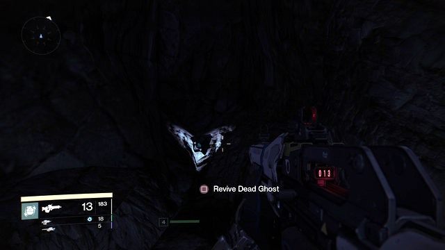 Duch po prawej ścianie skalnej ukryty w otworze - Earth | Dead Ghosts | Destiny - Destiny - poradnik do gry