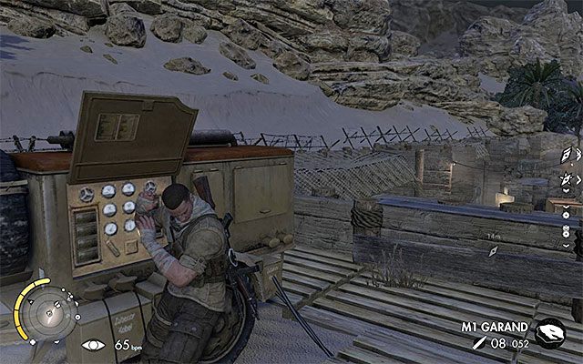 Najlepszym sposobem na ciche eliminowanie wrogów jest wykonywanie ataków wręcz po znalezieniu się za ich plecami - Prowadzenie działań z ukrycia | Porady w Sniper Elite III Afrika - Sniper Elite III: Afrika - poradnik do gry