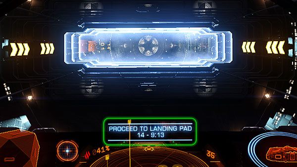 Po otrzymaniu pozwolenia, tuż nad radarem pojawi się komunikat informujący nas, na jakim lądowisku mamy posadzić statek - Dokowanie manualne | Dokowanie i start w Elite Dangerous - Elite: Dangerous - poradnik do gry