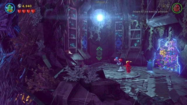 Po odzyskaniu panowania nad postaciami zacznij kontrolować Marsjanina i podejdź do prawego, zablokowanego przejścia - Indygująca Historia | Opis przejścia Lego Batman 3 Poza Gotham - LEGO Batman 3: Poza Gotham - poradnik do gry