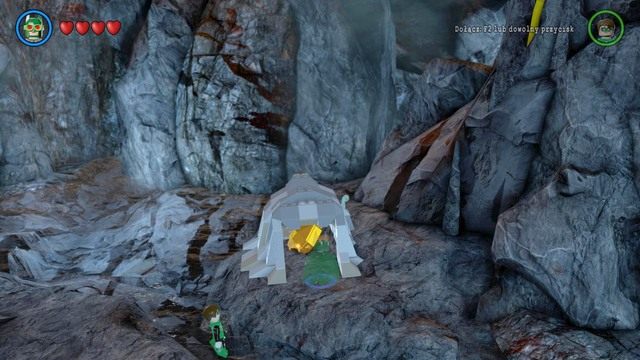 Trzecią postać znajdziesz na samym dole, zaraz przy wodzie - Postacie i Pojazdy | Batjaskinia - sekrety w Lego Batman 3 Poza Gotham - LEGO Batman 3: Poza Gotham - poradnik do gry