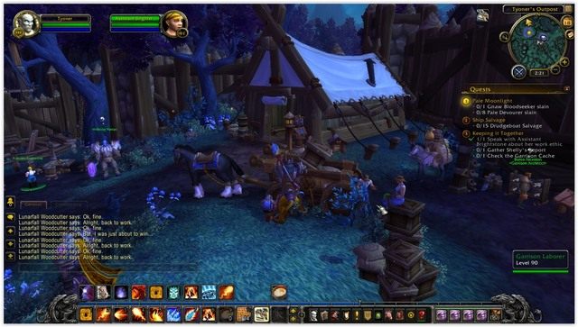 Początkowo nasz ratusz jest jedynie prostym budynkiem z jednym stołem wewnątrz. - 8. Garnizon w World of Warcraft Warlords of Draenor - World of Warcraft: Warlords of Draenor - poradnik do gry