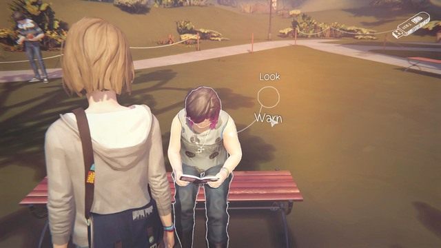 Trzecia decyzja to moment, w którym ostrzegasz Alyssę przed nadlatującą piłką - Life is Strange: Chrysalis - Decyzje - Life is Strange - poradnik do gry