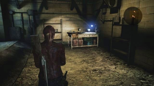 Stoły, przy których wykorzystasz znalezione ulepszenia. - Otwieranie zamków | Podstawy | Resident Evil Revelations 2 - Resident Evil: Revelations 2 - Kolonia Karna - poradnik do gry