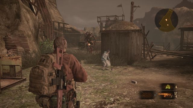 Pamiętaj o trzymaniu konkretnego dystansu. - Odszukaj Alex - Walka na górze | Wyrok - Barry | Resident Evil Revelations 2 - Resident Evil: Revelations 2 - Kolonia Karna - poradnik do gry