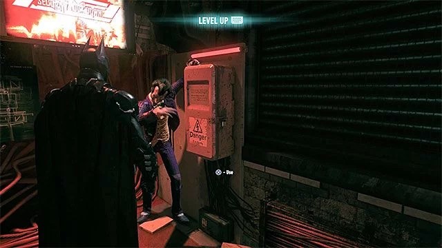 Włam się do puszki z bezpiecznikami żeby móc przejąć kontrolę nad batmobilem - Wyeliminowanie wrogów przebywających w tunelach | Główny wątek fabularny - Batman Arkham Knight - poradnik do gry