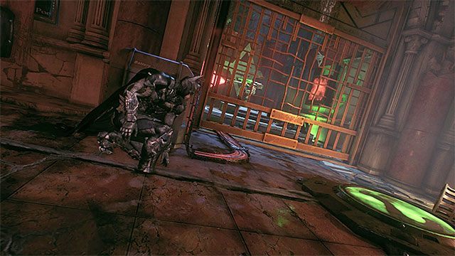 Zhakuj wieżyczkę zanim ustawisz się na płycie - Trofea Człowieka-Zagadki w bazie rycerza Arkham (11-21) | Sekrety - Baza rycerza Arkham - Batman Arkham Knight - poradnik do gry