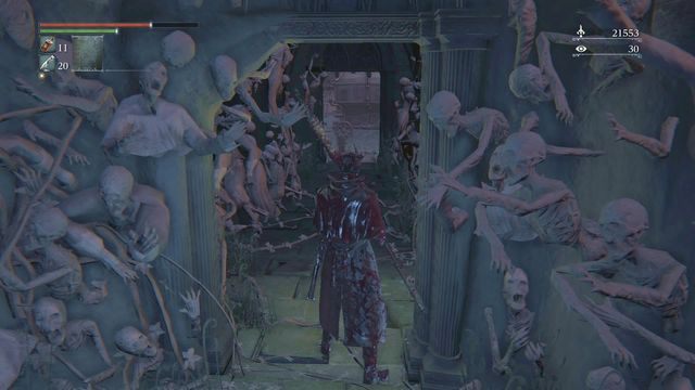 Wyjście na ulicę. - Yahargul, Niewidzialna wioska - Kaplica Yahargul | Opis przejścia Bloodborne - Bloodborne - poradnik do gry