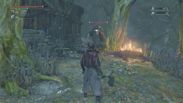 Uważaj na mocne ataki przeciwnika, zgon skutkuje przeniesieniem do innej lokacji. - Zakazany las | Opis przejścia Bloodborne - Bloodborne - poradnik do gry