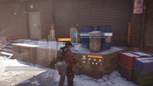 Telefon znaleźć można w wąskim przejściu pomiędzy budynkami. - Hells Kitchen [M4] | Dane wywiadowcze w The Division - The Division - poradnik do gry