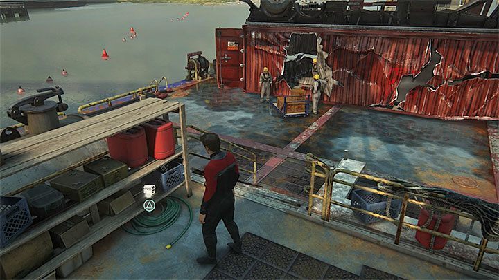 Zbadaj także górny balkonik statku, do którego prowadzą schody - Uncharted 4 Kres Złodzieja: Rozdział 3 Malezyjska fucha - solucja, opis przejścia - Uncharted 4: Kres Złodzieja - poradnik do gry